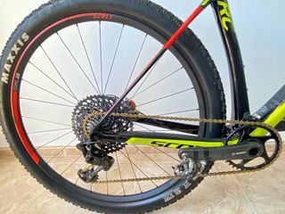 Bicicleta Scott Scale 900 WC