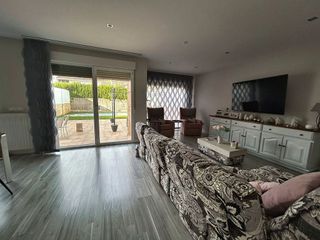 Casa adosada en venta en Hermanos Falcó - Sepulcro Bolera en Albacete