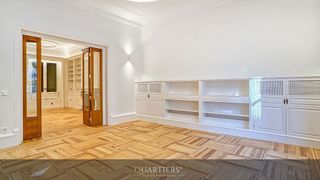 Oficina en alquiler en Almagro en Madrid