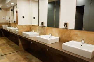 Oficina en alquiler en Las Tablas en Madrid