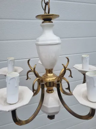 Lámpara de bronce y cerámica