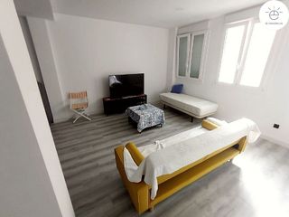 Piso en venta en La Caleta - La Viña en Cádiz