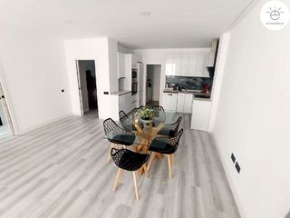 Piso en venta en La Caleta - La Viña en Cádiz