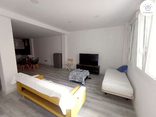 Piso en venta en La Caleta - La Viña en Cádiz