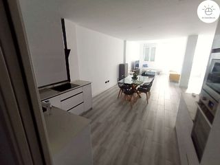 Piso en venta en La Caleta - La Viña en Cádiz