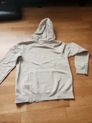 Pack Ropa Nike Beige