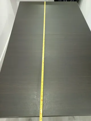 Mesa extensible comedor y 4 sillas madera