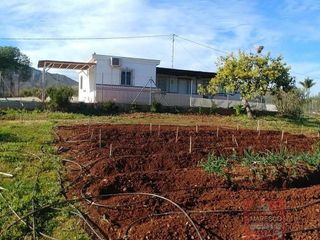 Chalet en venta en Calahonda en Mijas