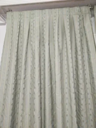 Cortina de salón verde
