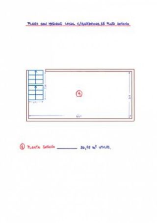 Local comercial en alquiler en Valderas - Los Castillos en Alcorcón