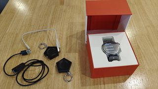 OnePlus Watch 2 + Pulsera Extra + 3 Cargadores