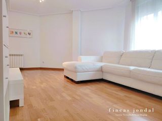 Piso en venta en Lardero