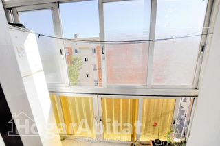 Piso en venta en La FontSanta en Valencia