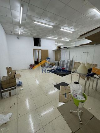 Local comercial en venta en Gamonal en Burgos