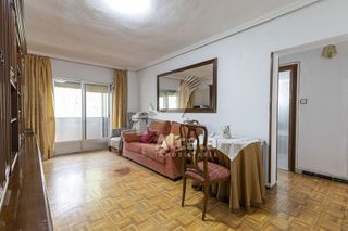 Piso en venta en Reyes Católicos en Alcalá de Henares