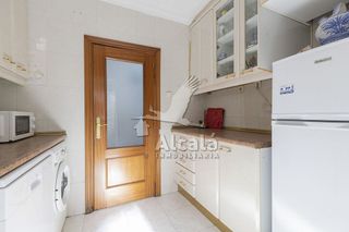 Piso en venta en Reyes Católicos en Alcalá de Henares
