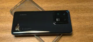 Xiaomi 13 Pro Caja y Teléfono