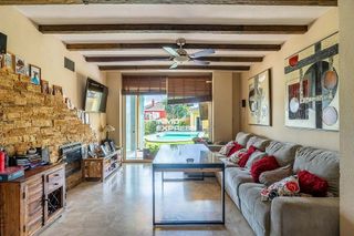 Chalet en venta en Montequinto en Dos Hermanas