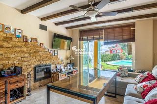 Chalet en venta en Montequinto en Dos Hermanas