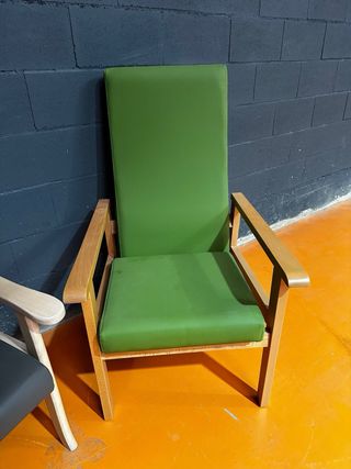 PACK de butacas impermeables para geriatría.