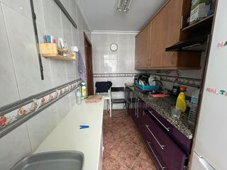 Piso en venta en Parque Alcosa - Jardines del Edén en Sevilla