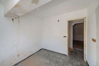 Piso en venta en Dolores