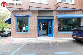 Local comercial en venta en Casco Antiguo en Majadahonda