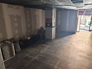 Local comercial en venta en Cuatro Caminos en Santander