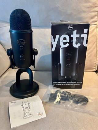 Microfono Blue Yeti Nero