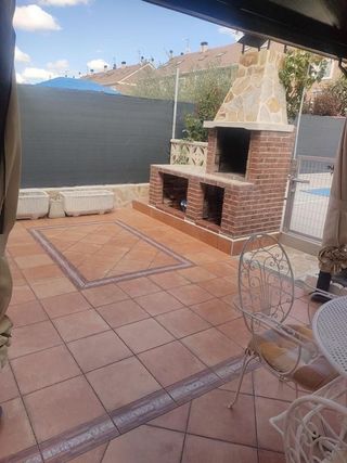 Casa adosada en venta en Vallehermoso en Azuqueca de Henares