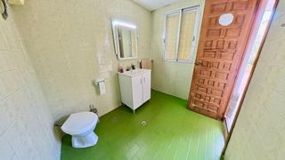 Casa adosada en venta en Zubia (La)