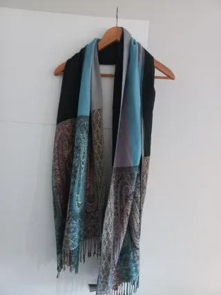 Bufanda pashmina mujer estampado azul lila