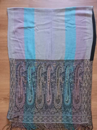 Bufanda pashmina mujer estampado azul lila