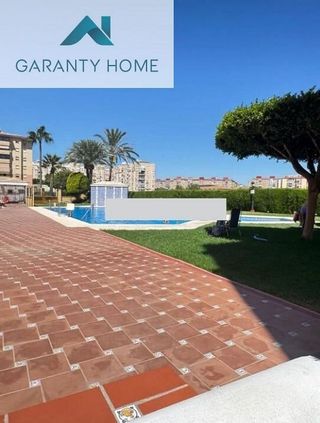 Piso en venta en La Luz - El Torcal en Málaga