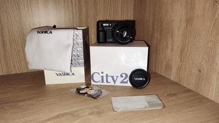 Cámara Digital Yashica City 200 Negra