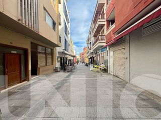 Local comercial en venta en Zona Martiánez en Puerto de la Cruz