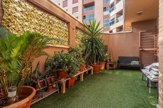 Piso en venta en Los Molinos - Villa Blanca en Almería