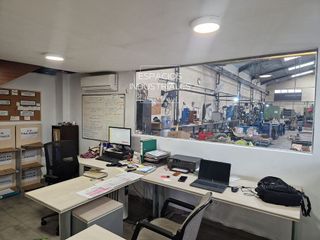 Nave industrial en venta en Humanes de Madrid