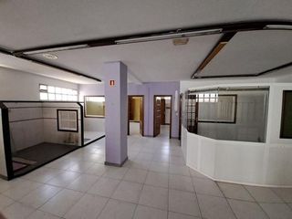 Local comercial en venta en Vilanova de Arousa