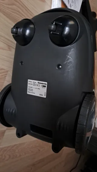 Aspiradora Rowenta Ambia con bolsa