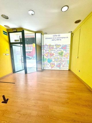 Local comercial en venta en Castilla - Hermida en Santander