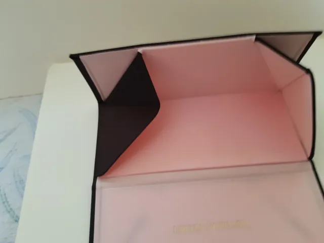 Funda gafas Victoria's Secret negra