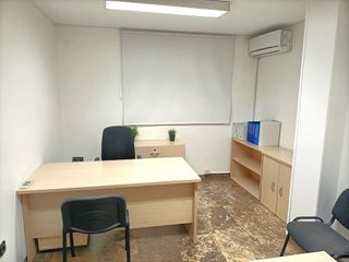 Oficina en alquiler en Centro en Huelva