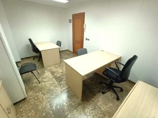 Oficina en alquiler en Centro en Huelva