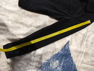 Chaqueta vaquera negra con borreguito