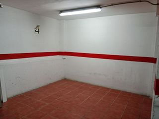 Garaje en venta en Viaplana en Huelva