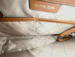 Bolso Michael Kors Voyager Tote original · Mediano