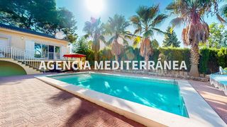 Chalet en venta en Picassent