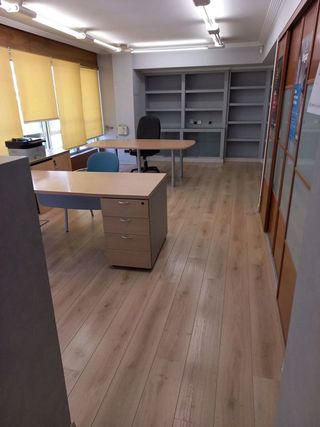 Oficina en alquiler en Areal – Zona Centro en Vigo