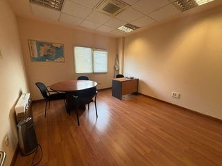 Nave industrial en venta en La Garena en Alcalá de Henares